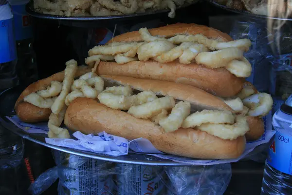 Calamares a la andaluza (con o sin alioli)