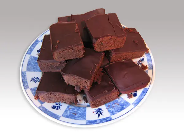 Brownie de chocolate con nata